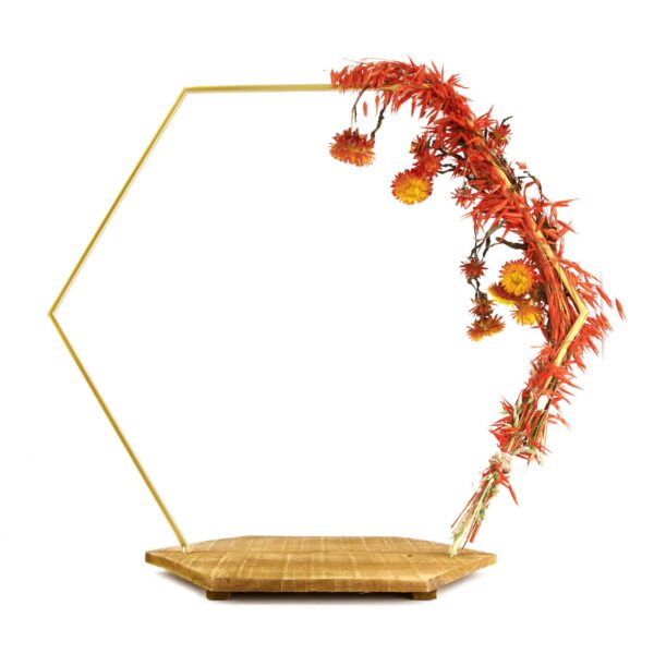 Gouden bloemenstandaard, 52 cm hoog, voor een elegante bloemenpresentatie.